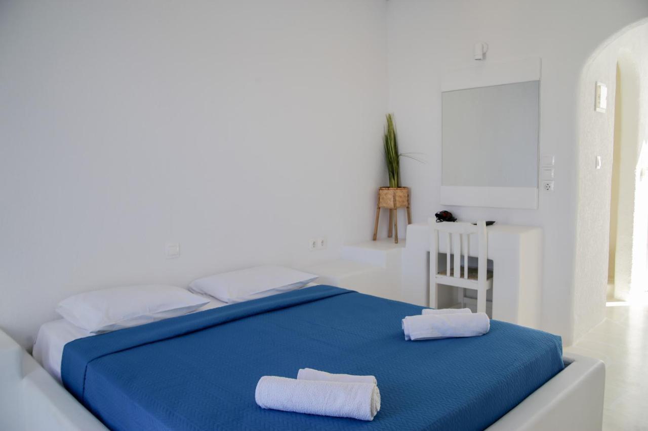 איוס חורה George & Irene Hotel מראה חיצוני תמונה