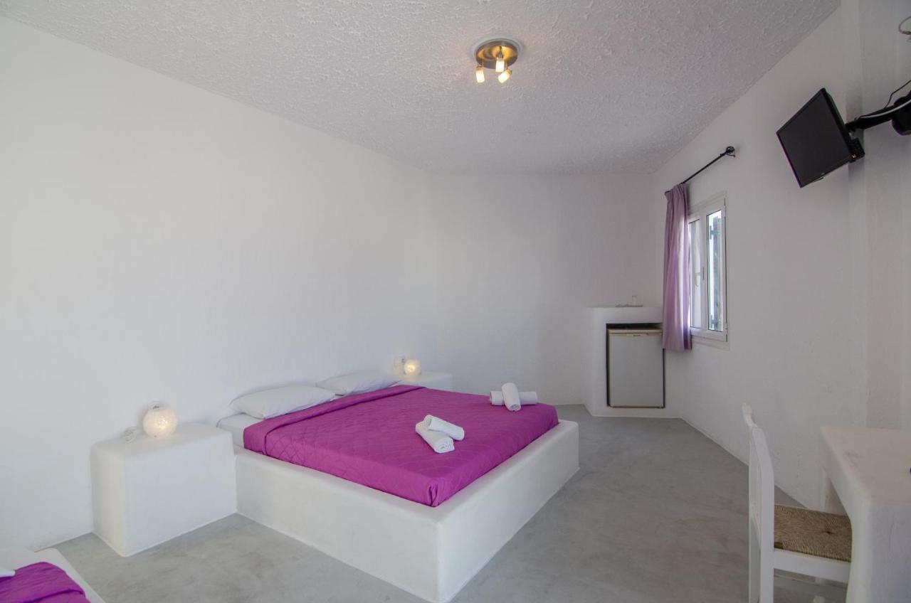 איוס חורה George & Irene Hotel מראה חיצוני תמונה