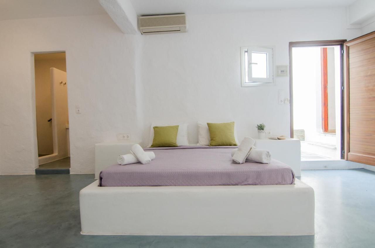 איוס חורה George & Irene Hotel מראה חיצוני תמונה
